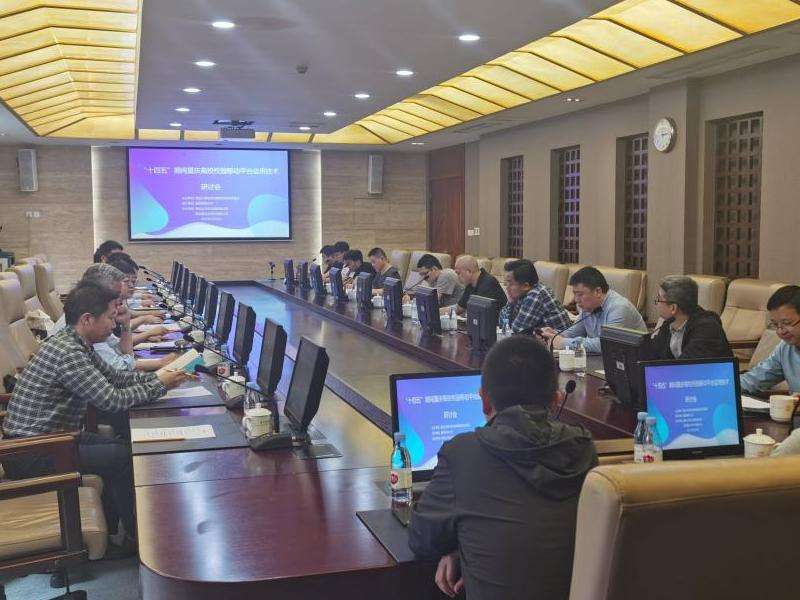 WhatsApp抄袭腾讯微信：深入探讨功能相似性